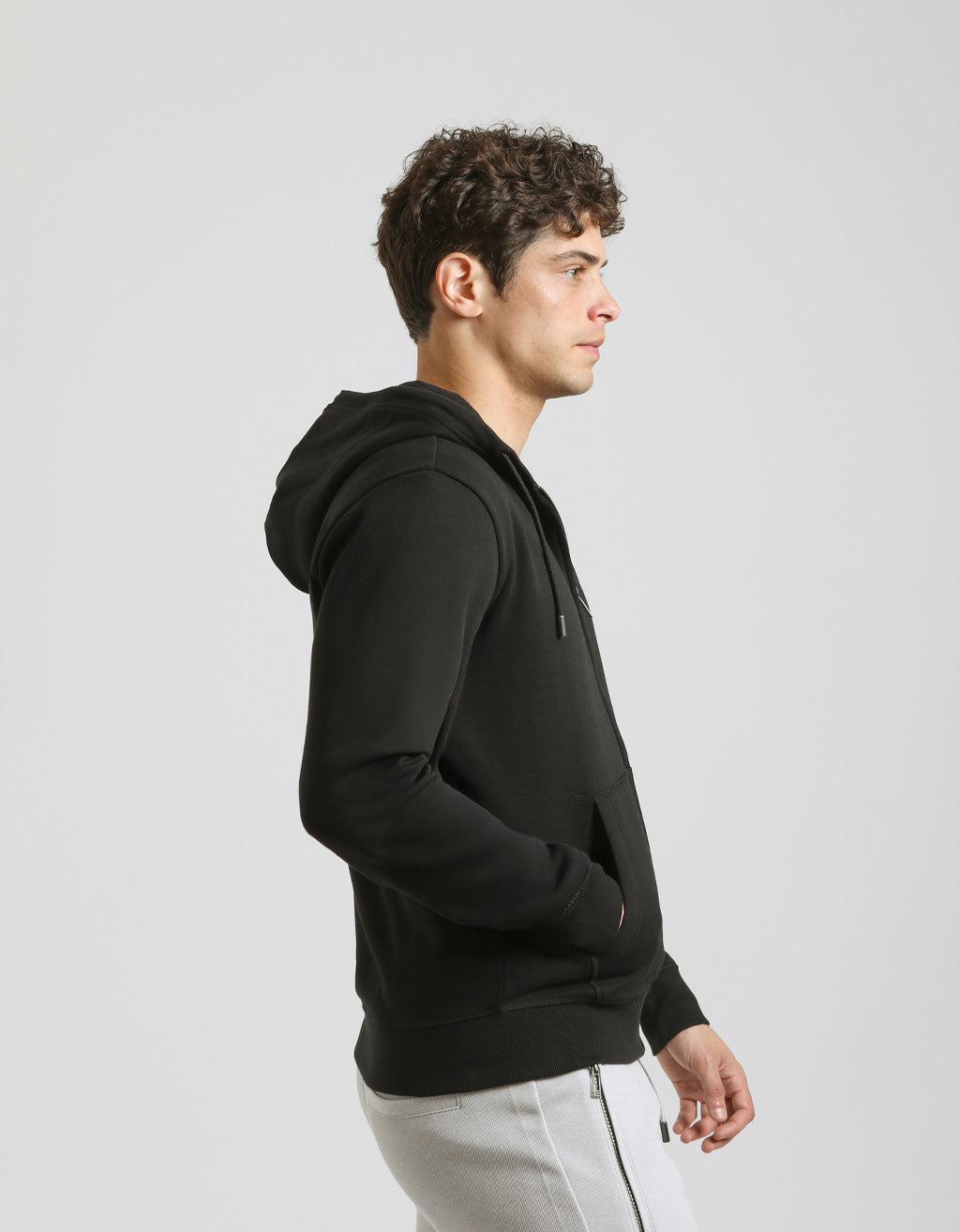 Felpa zip con cappuccio