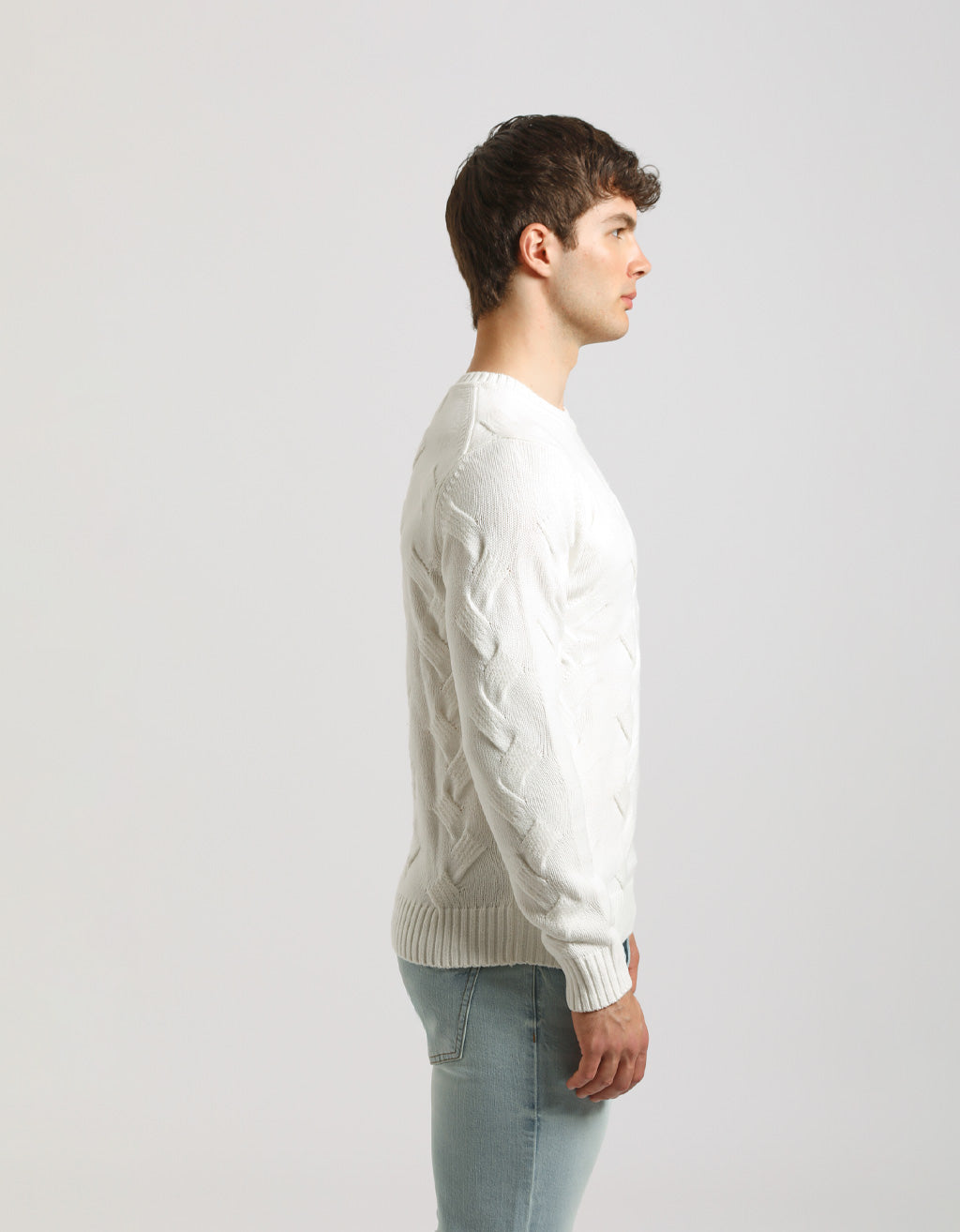 Maglia girocollo intrecciata