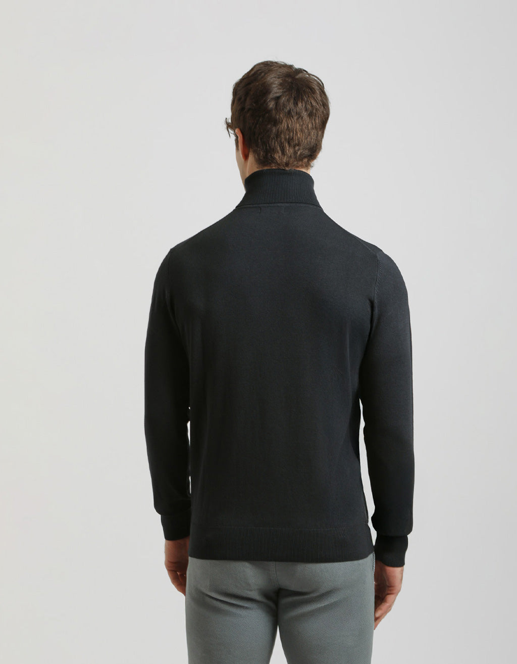 Maglia collo alto in misto viscosa