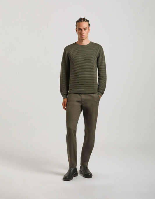 Pantaloni chino in cotone