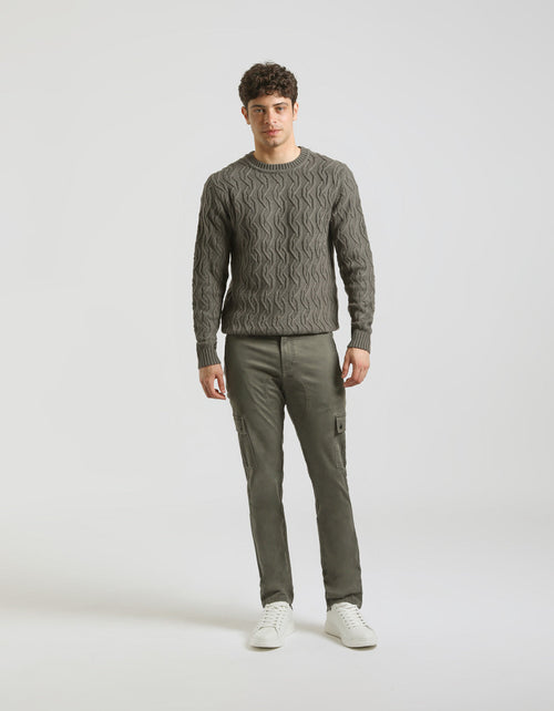 Pantaloni cargo